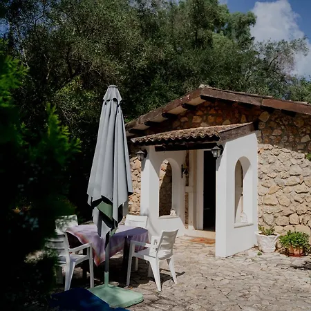 Casa Lucia Gardeners Апартаменты Gazatika